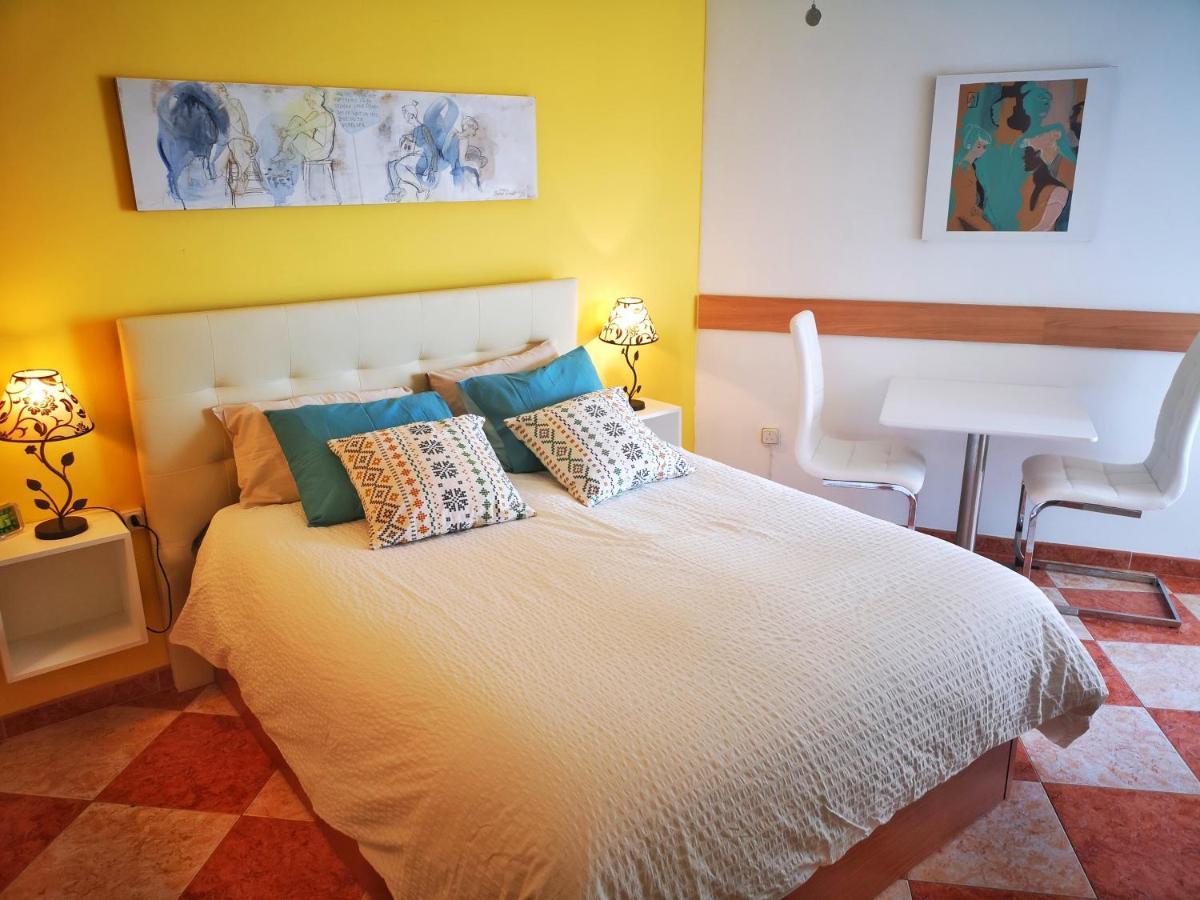 Studio Beso Del Mar Apartment Nerja Exterior foto